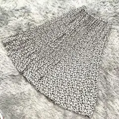 【F】LOWRYSFARM ♡ ローリーズファーム 小花柄 プリーツスカート