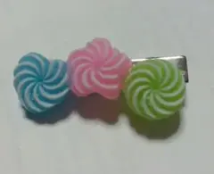 カラフルハート型ヘアクリップ