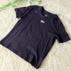 ナイキ Tシャツ スポーツウェア メンズ Sサイズ 希少商品 バック人物画