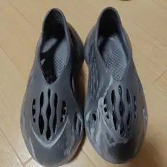 FGMM yeezy フォームランナー