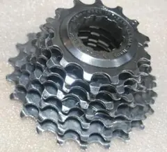 美品 カンパ/Campagnolo 8s用 13-23T 8速 後期 不等間溝