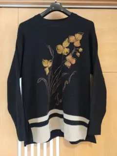 花柄刺繍 黒 長袖セーター　春秋冬　ニット ミセス　レトロ　日本製　毛　60代