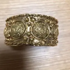 CHANEL ヴィンテージ バングル ゴールド