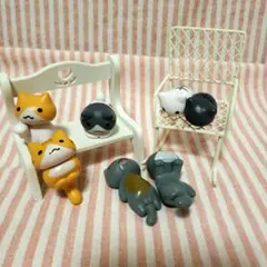 猫のフィギュア 6種類で→ネコちゃん7体います◆ミニチュアベンチ、椅子も付きます