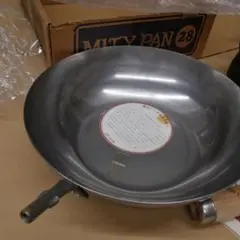 Item thumbnail for item 6e0731f8-949e-4b85-a41c-61c4c90f7b8b