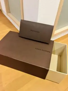 ルイヴィトン LV 靴 空箱 収納 封筒