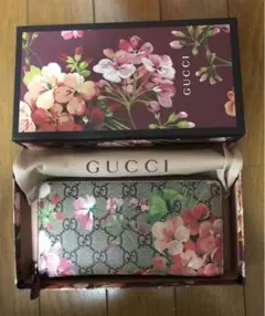希少 グッチ 花柄長財布