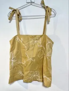 ZARA 花柄刺繍 ベージュ キャミソール S