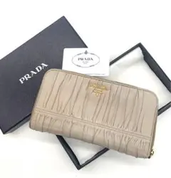 プラダ PRADA ベージュ 長財布 ナッパレザー ラウンドジップ