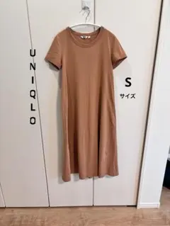 UNIQLO　ユニクロ　エアリズムコットン クルーネックワンピース オレンジ