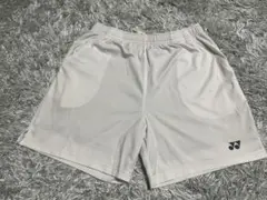 ヨネックス ホワイトパンツ 中メッシュ　レディースOサイズ