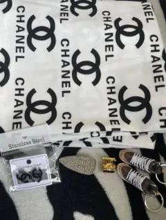 Item thumbnail for item 2a145a3a-3a44-4839-877c-47ef759c5f0f