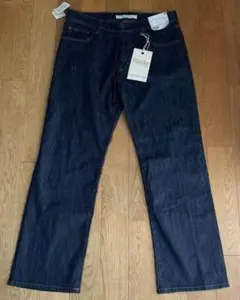 新品　ユニクロ　 ナチュラルフィットジーンズ　31×34　W31　L34