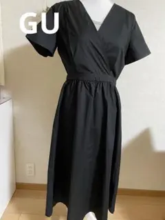 GU ブラック カシュクールワンピース 半袖(お値下げ)