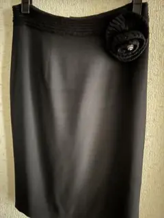 BLUMARINE ブルマリン黒スカート138/D32 稀少