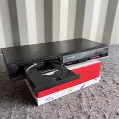 Item thumbnail for item 5e317f38-3b63-4c35-bfd9-78d376e1f54d