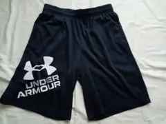 アンダーアーマー　サイズYXL　ハーフパンツ