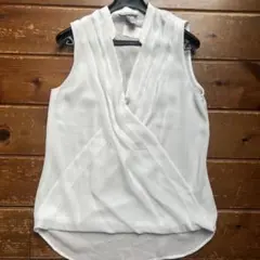 SALE【新品タグ付】H＆M ノースリーブ ブラウス EUR34（S）