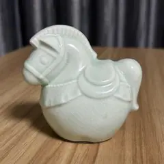 干支　午　貯金箱　置き物　うま　馬　陶磁器　インテリア