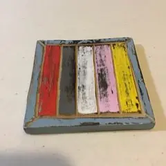 カラフルストライプの木製置物