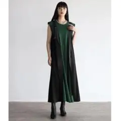 極美品 RADIATE デザインテープワンピース 38 ノーカラー ノースリーブ