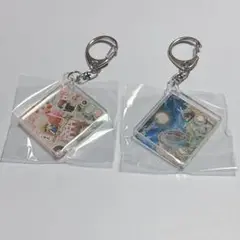 ギガファイル便　シャカシャカアクリルキーホルダー