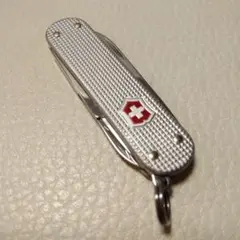 VICTORINOX ヴィクトリノックス
クラシックタイプ アルミハンドル
美品