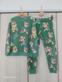 ～8/31までこの価格！H&M パウ・パトロール パジャマセット 120cm