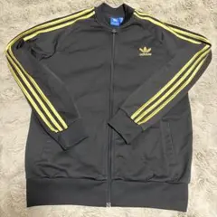 アディダス　オリジナルス　黒金　トラックジャケット　ジャージ　裏起毛