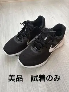 Nike ブラック スニーカー