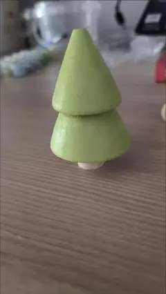 木製クリスマスツリー型オブジェ