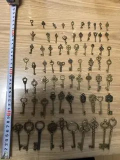 鍵　キーホルダー　70本