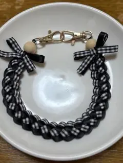 リボンレイ　ハンドストラップ　モノトーン