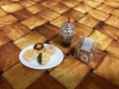 ミニチュアスイーツ チョコフラペチーノと ドーナツのおやつセット