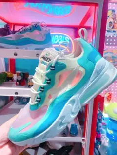 Nike Air Max 270 リアクト