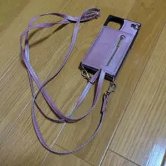 ジッパー付きピンクハードケース