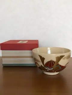 抹茶茶碗　湖山　仁清兜絵 箱付　【美】 抹茶茶碗 湖山 仁清兜絵 箱付 【美】