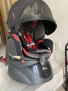 新生児 アップリカ チャイルドシート