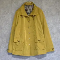 VORNEHHME DAME（L）ナイロン＊コーチジャケット＊アウトドア