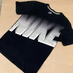 ☆ NIKETシャツSサイズ☆