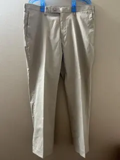 ユニクロ　UNIQLO ズボン　ウエスト88c ベージュ　ポリエステル