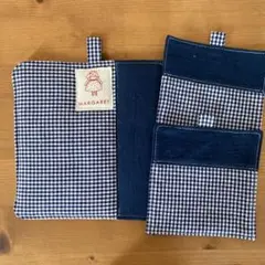 ハンドメイド　ポットマットとコースター２枚　ギンガムチェック×紺
