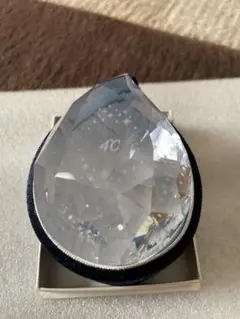 4℃ クリスタル涙型オブジェ