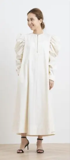 yoriパフショルダーワンピース●38新品タグ付き