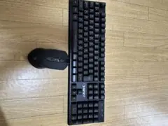 ワイヤレスゲーミングキーボード、マウス、マウスパッド