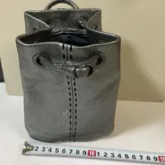 コールハーン グレー ドローストリングポーチ ミニ巾着 美品COLE HAAN