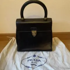 PRADAハンドバック