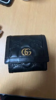 GUCCI折り財布
