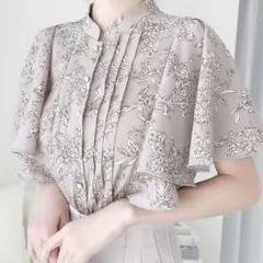 mily bilet 花柄ピンタックフレア袖ブラウス