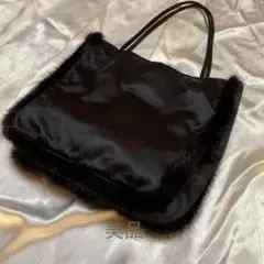 プラダトートバック 毛皮シルクサテン 美品